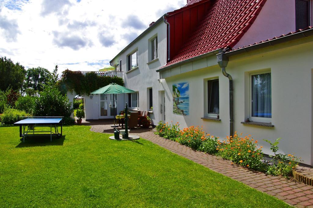 Апартаменты Urlaub Auf Der Insel Ruegen Берген-ауф-Рюген Экстерьер фото
